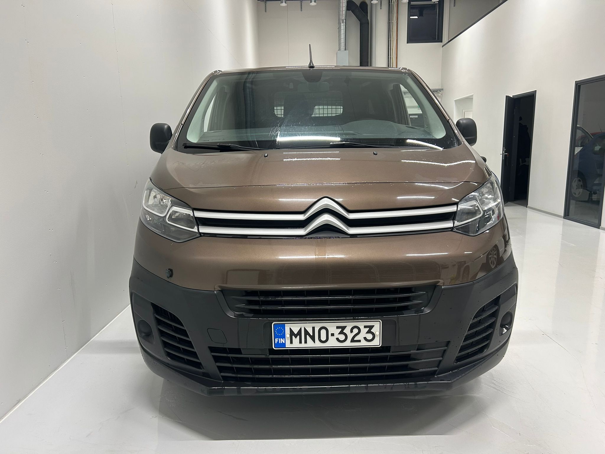 Citroen Jumpy BlueHDi 180 M Automaatti