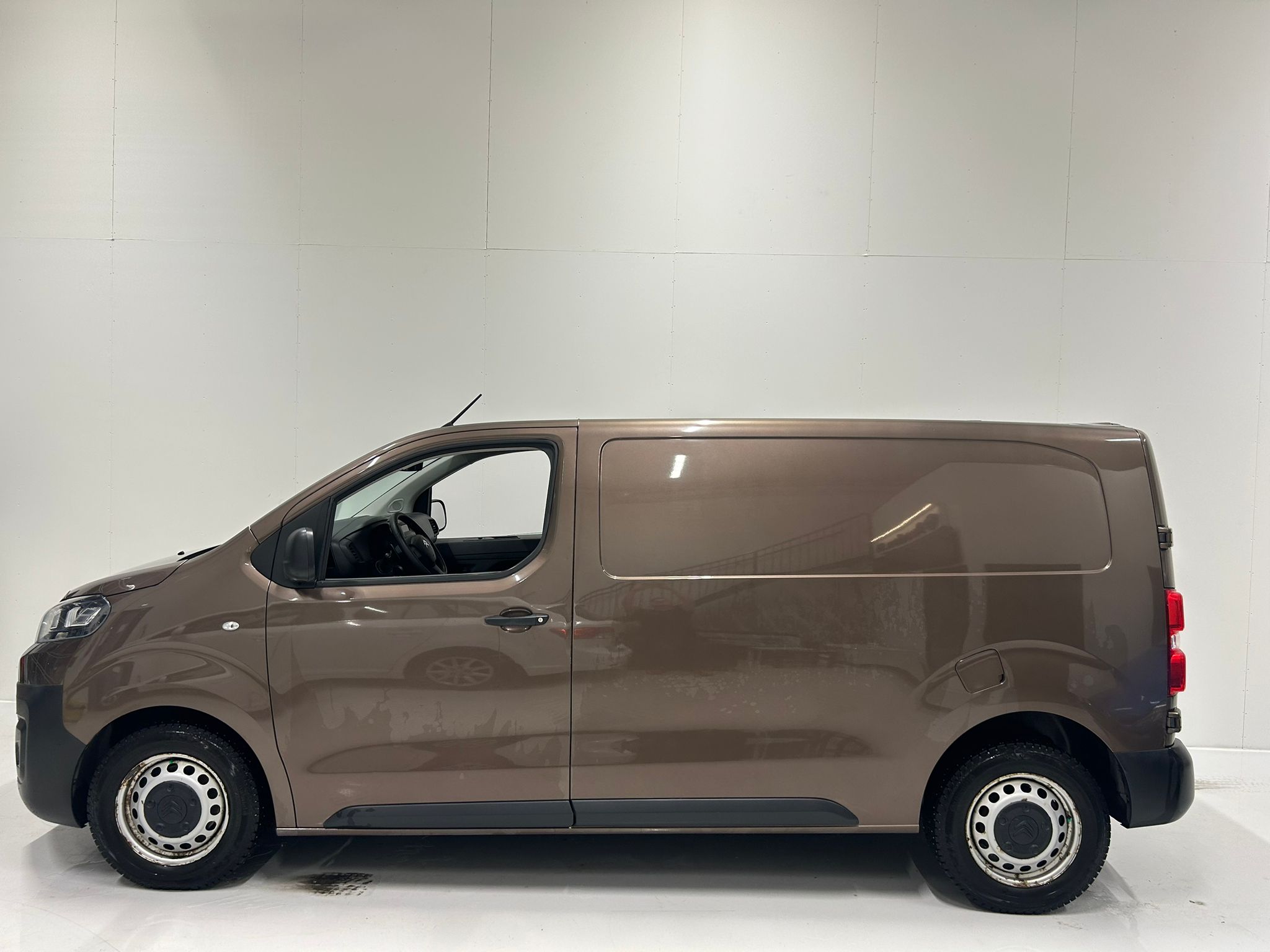 Citroen Jumpy BlueHDi 180 M Automaatti