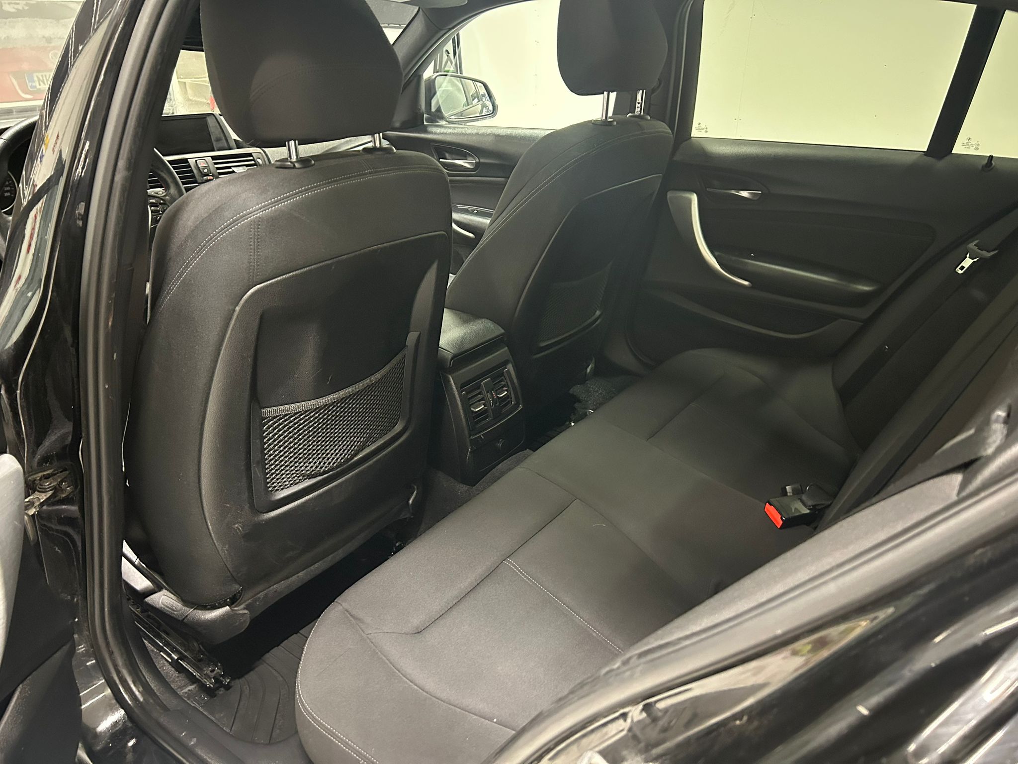 
								BMW 120 F20 TwinPower Turbo Limited xDrive Edition Sport full									