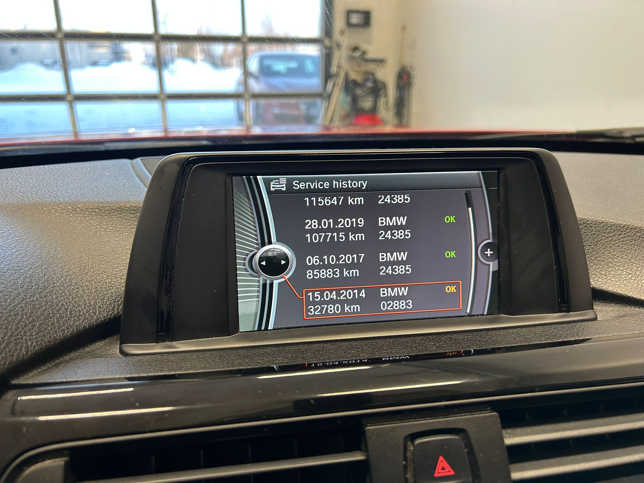 
								BMW 320 TwinPower Turbo A F30 Sedan Sport Line full									