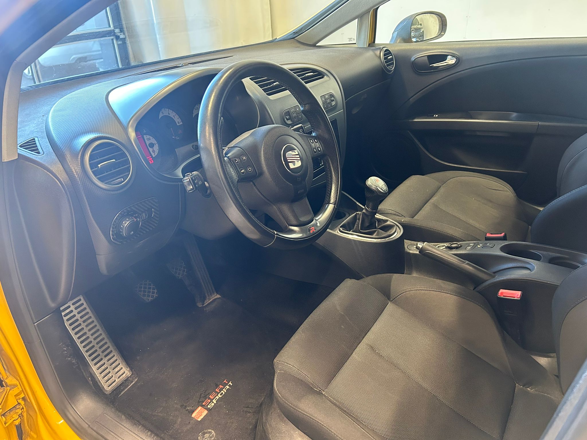 
								Seat Leon 2.0 FR TFSI 5-ov Chip Tuning softa ~280hp full									