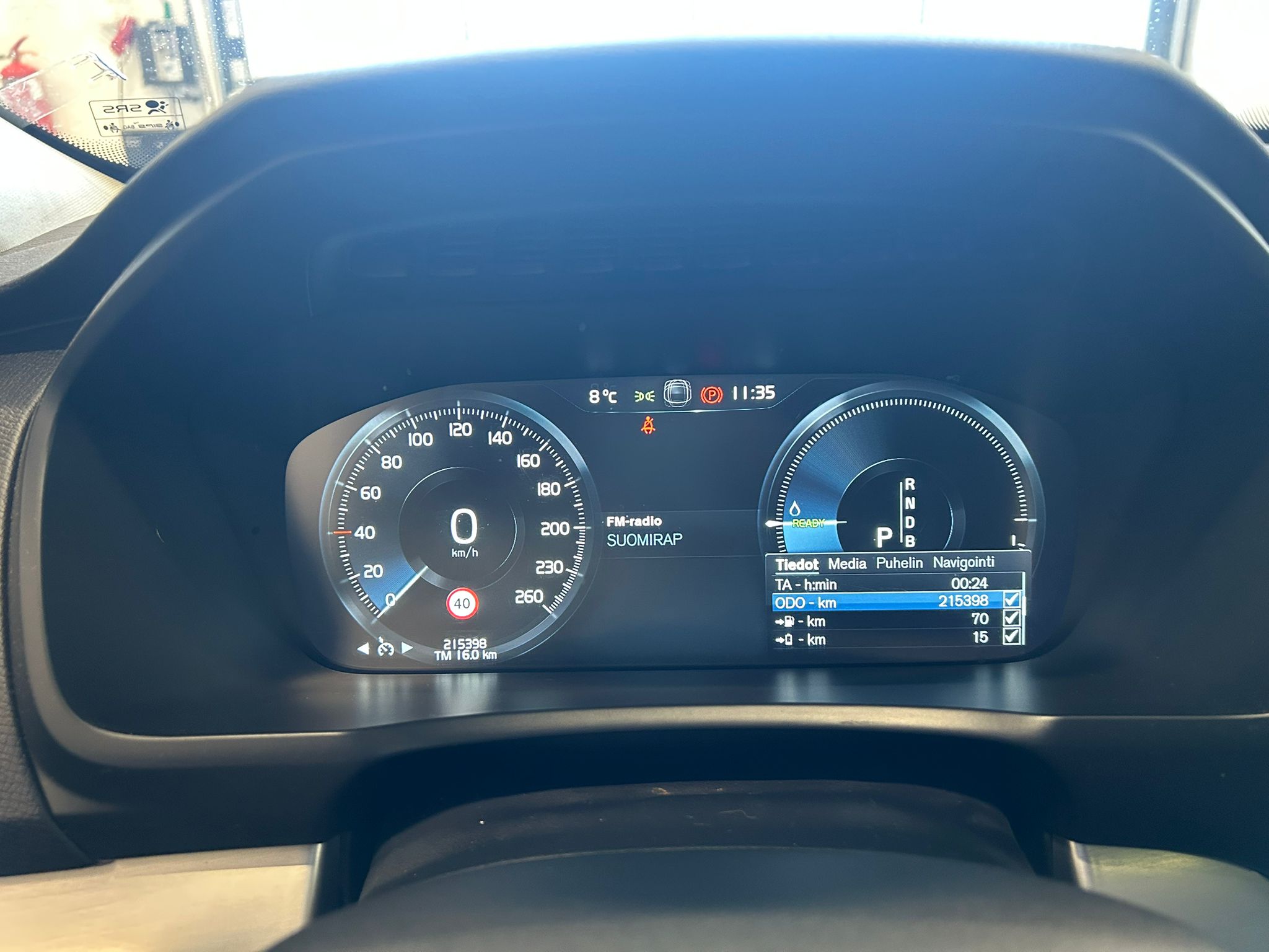 
								Volvo XC90 T8 Twin Engine AWD Momentum aut full									