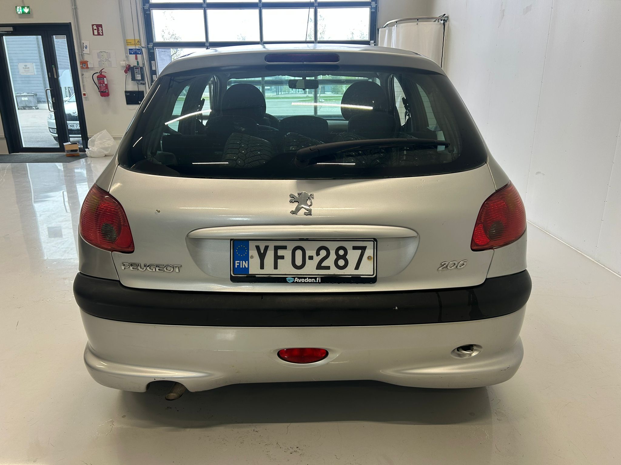 
								Peugeot 206 1.4 S-edition 5ov full									