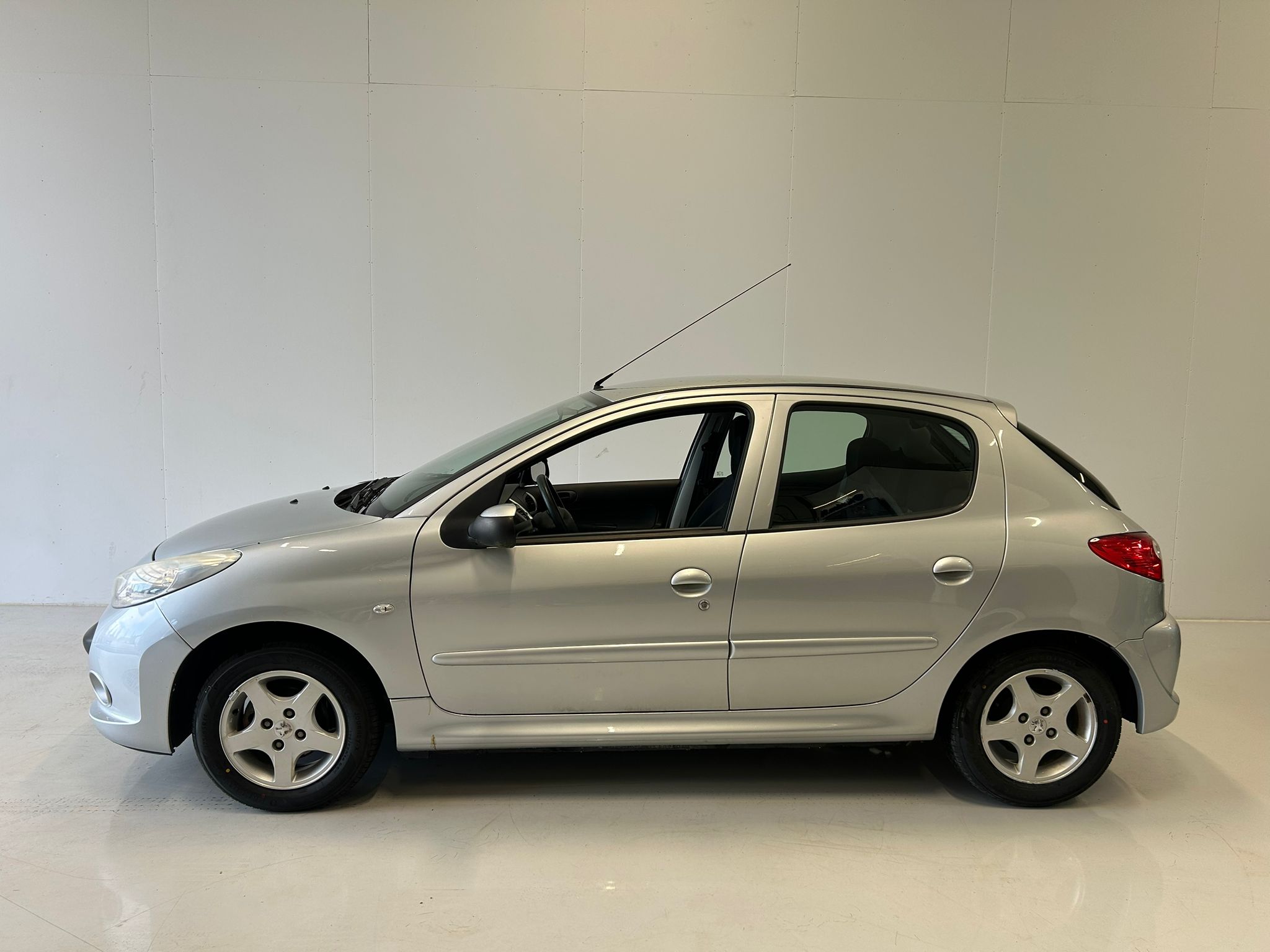 Peugeot 206+ 75 Millesim 200 Limited 5-ov