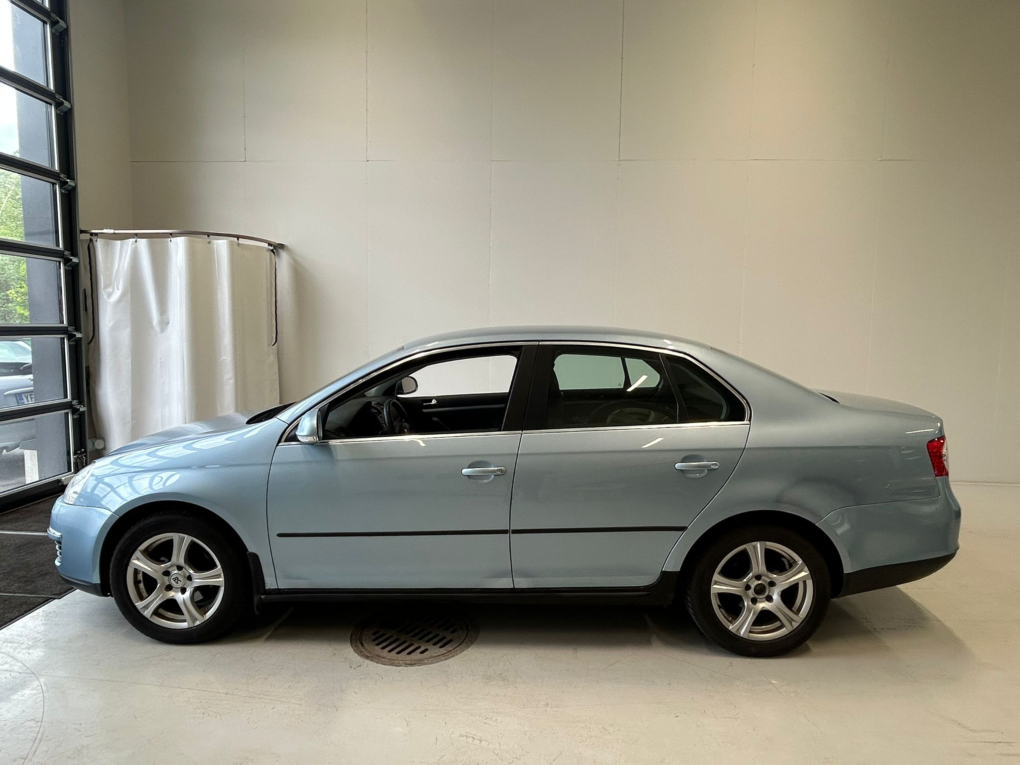Volkswagen Jetta Comfortline 1,6 85 kW