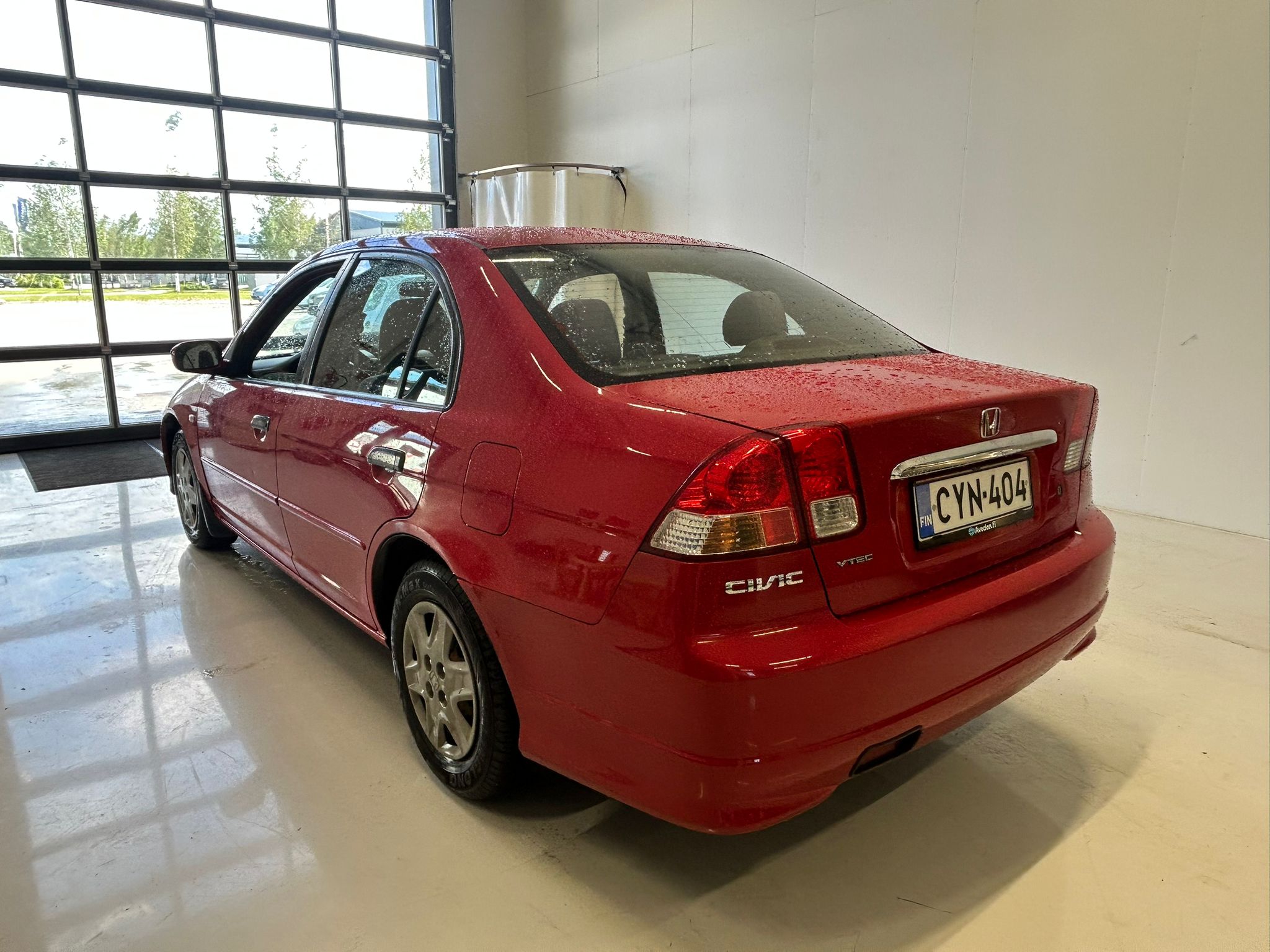 
								Honda Civic 1.6, 110hv. Ilmastointi, Lohkolämmitin sisähaaralla full									