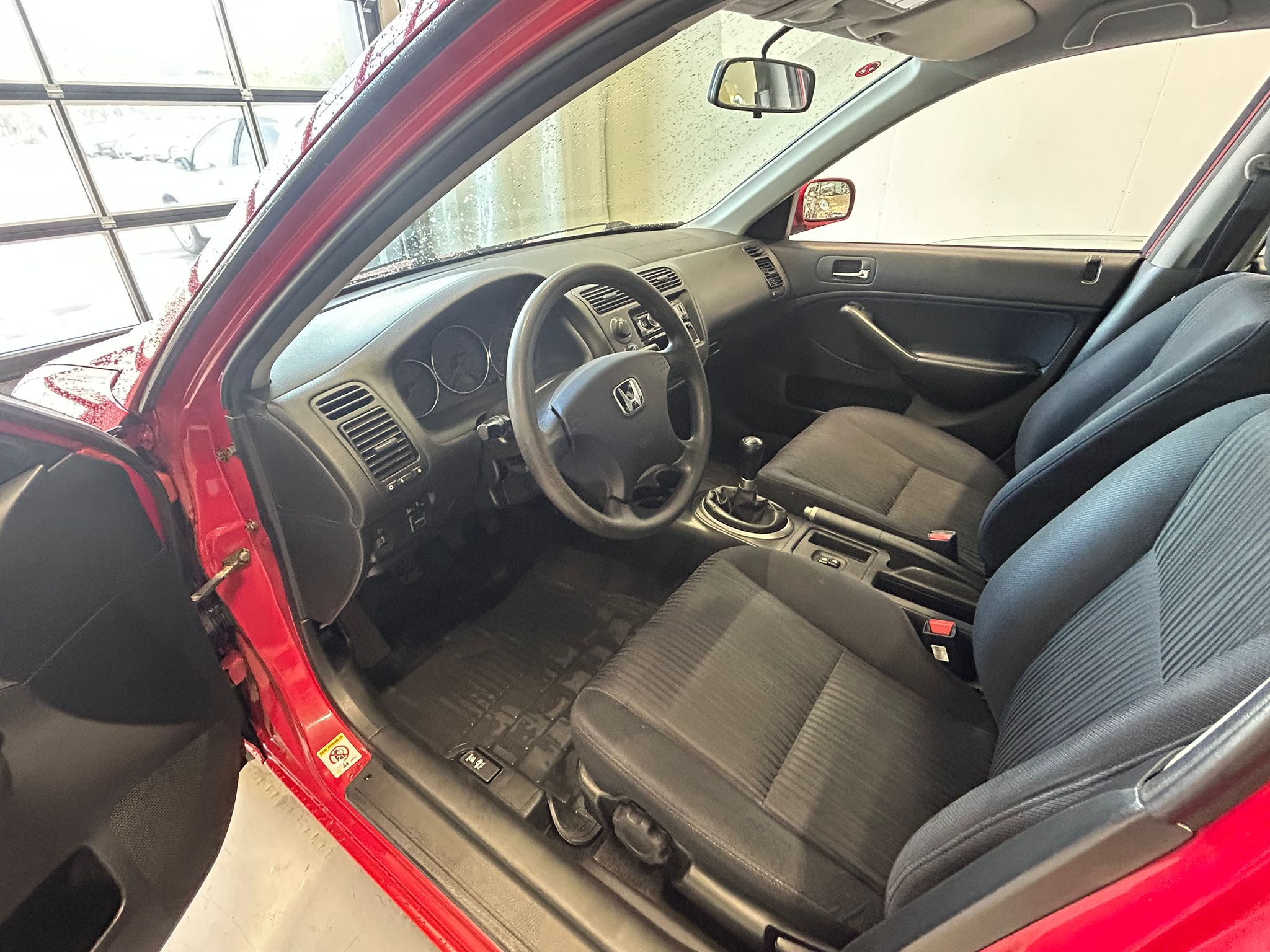 
								Honda Civic 1.6, 110hv. Ilmastointi, Lohkolämmitin sisähaaralla full									