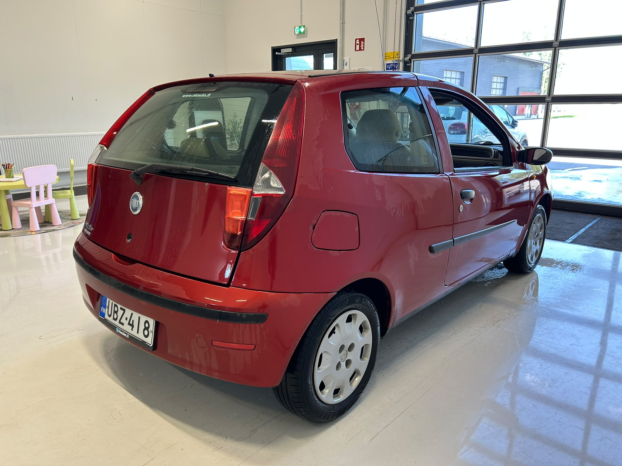 
								Fiat Punto 1.2 3d full									