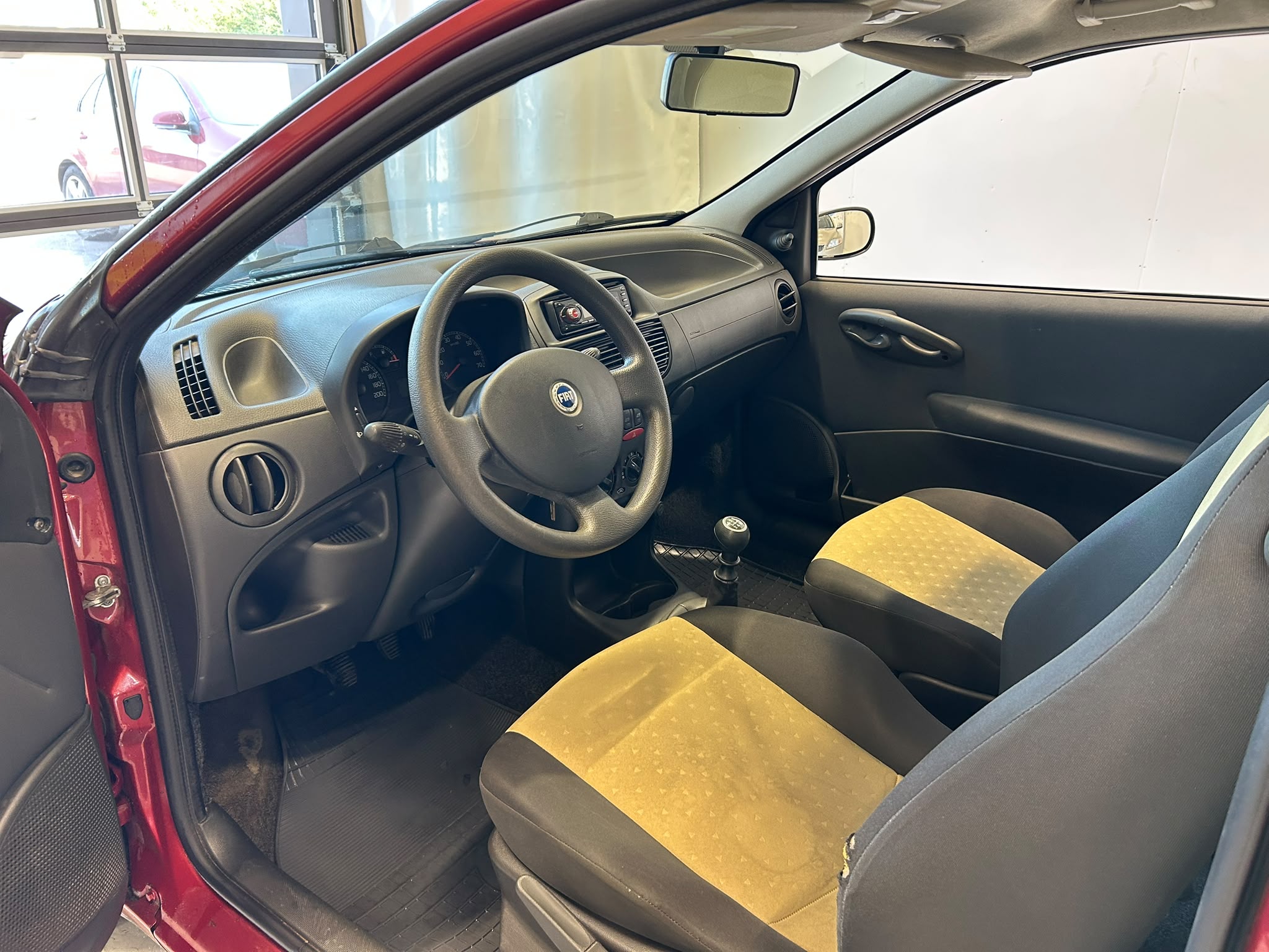 
								Fiat Punto 1.2 3d full									