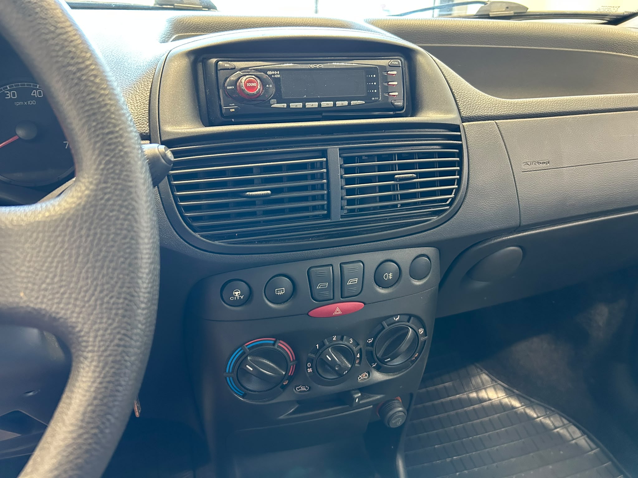 
								Fiat Punto 1.2 3d full									