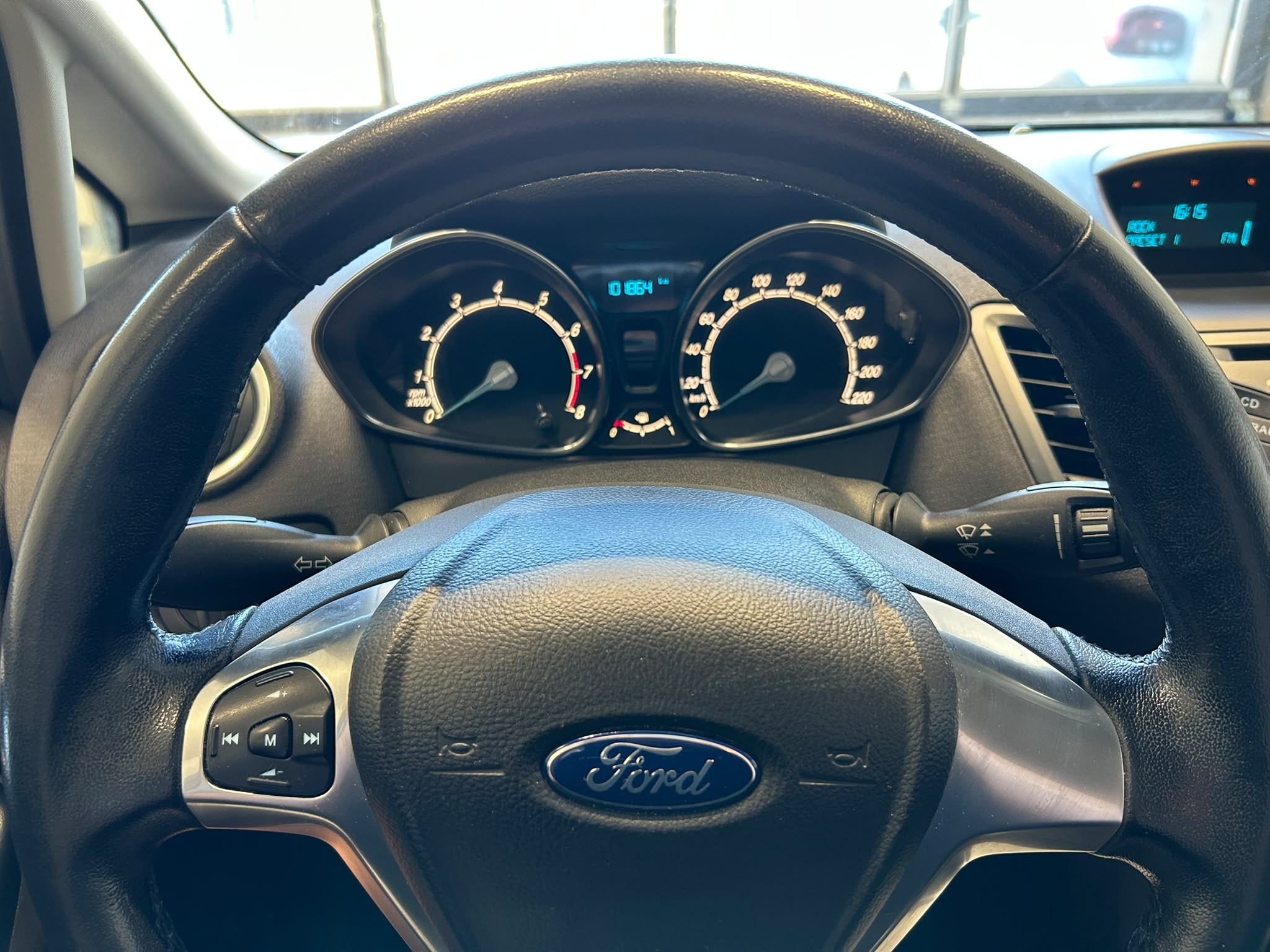 
								Ford Fiesta 1,0 80hv Start/Stop M5 Trend 5-ovinen full									