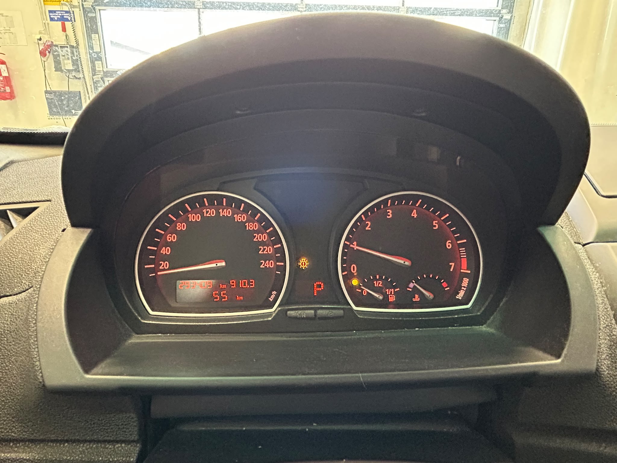 
								BMW X3 (E83) 3.0 i xDrive full									
