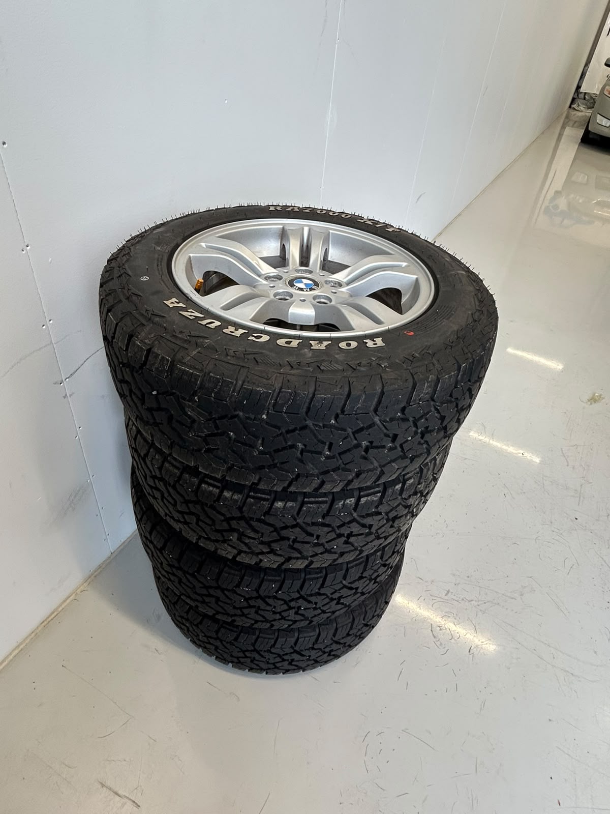 
								BMW X3 (E83) 3.0 i xDrive full									