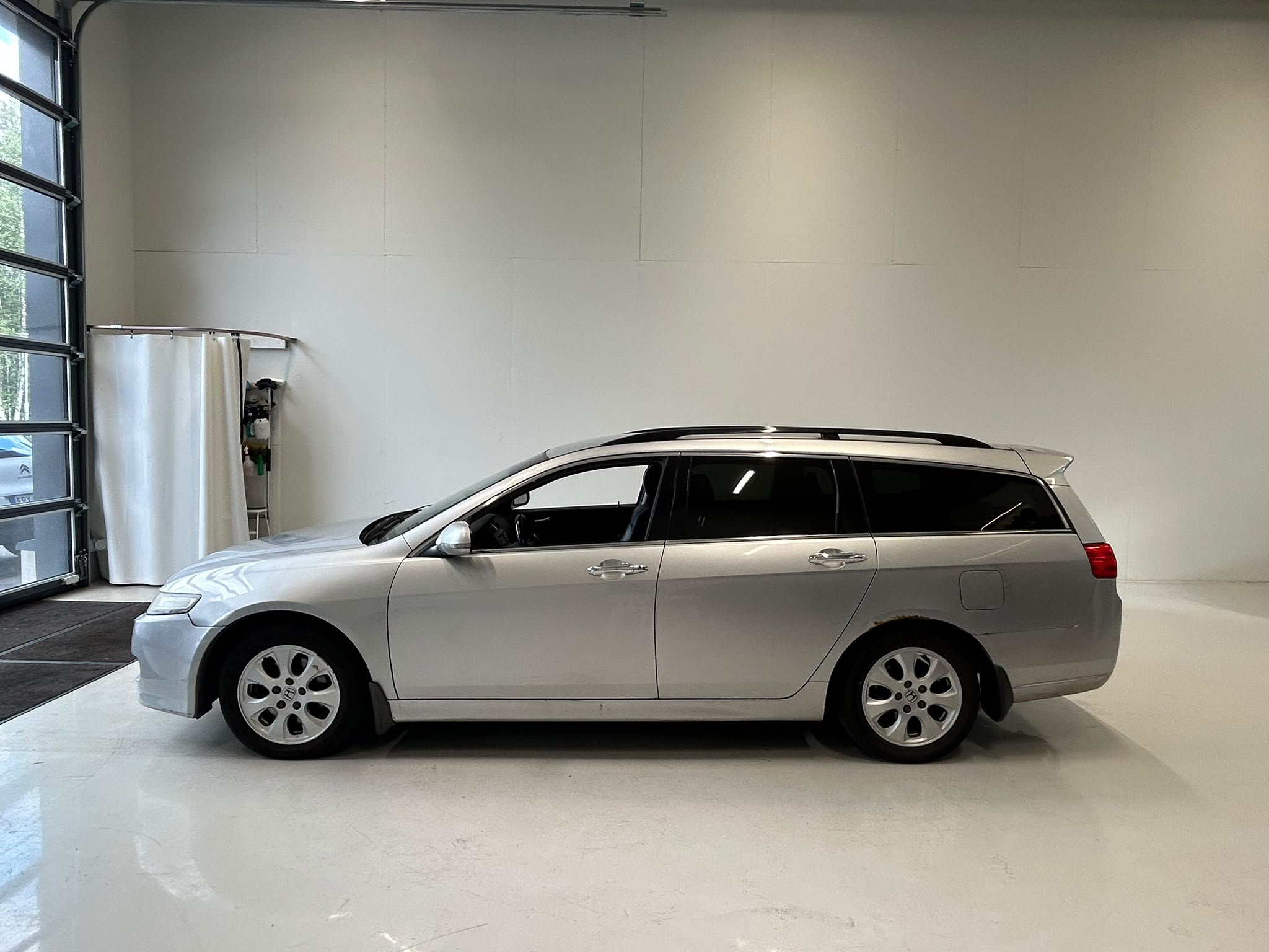 
								Honda Accord 2.0i Sport Tourer AT full									
