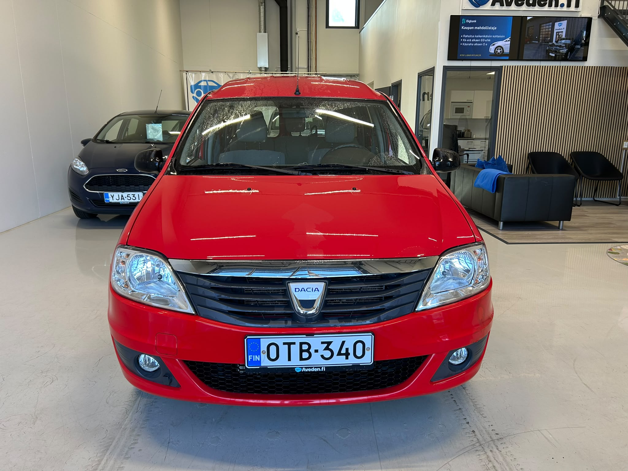 
								Dacia Logan MCV 1,6 16V Hi-Flex 5p Ambiance full									