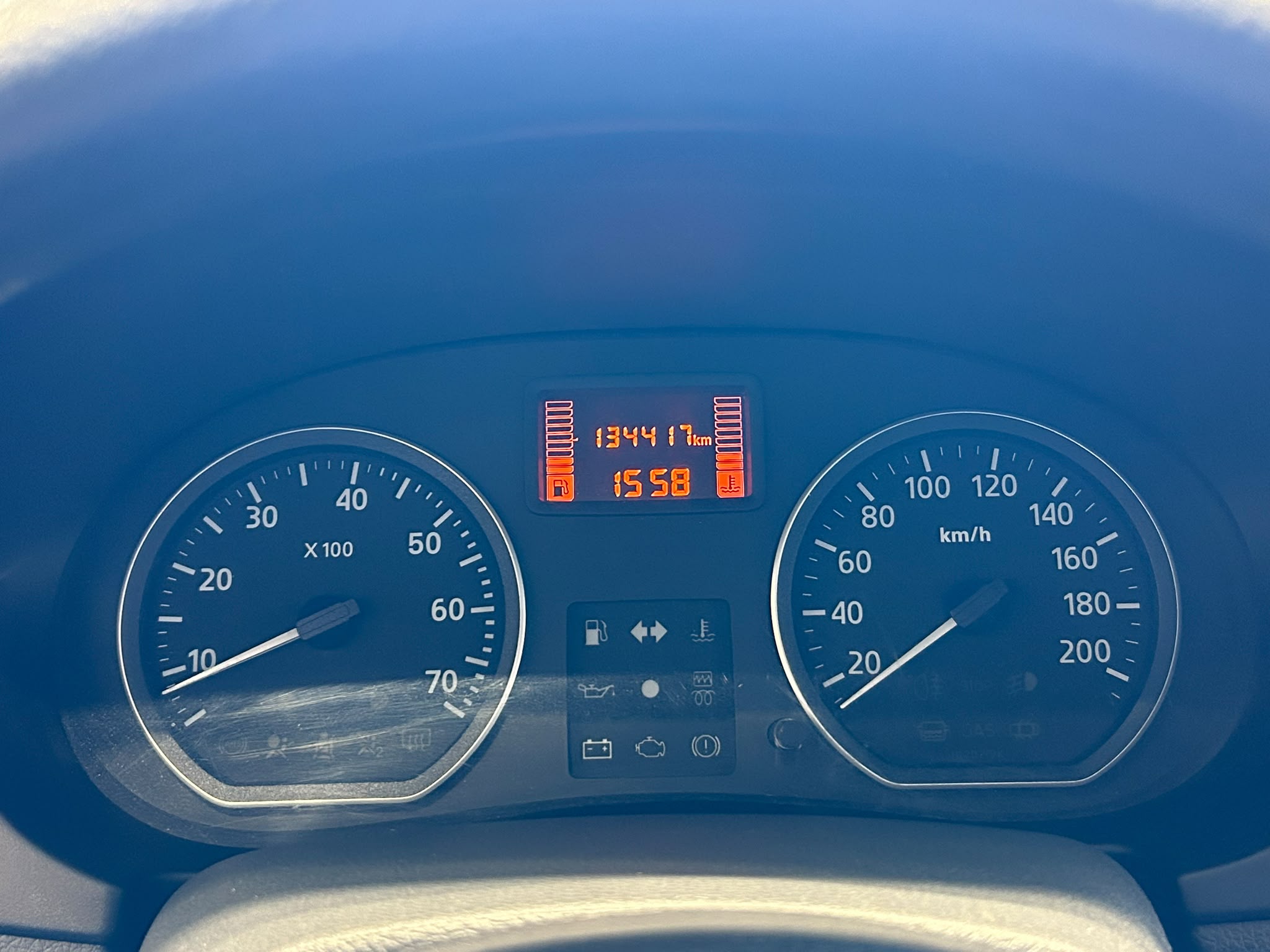 
								Dacia Logan MCV 1,6 16V Hi-Flex 5p Ambiance full									