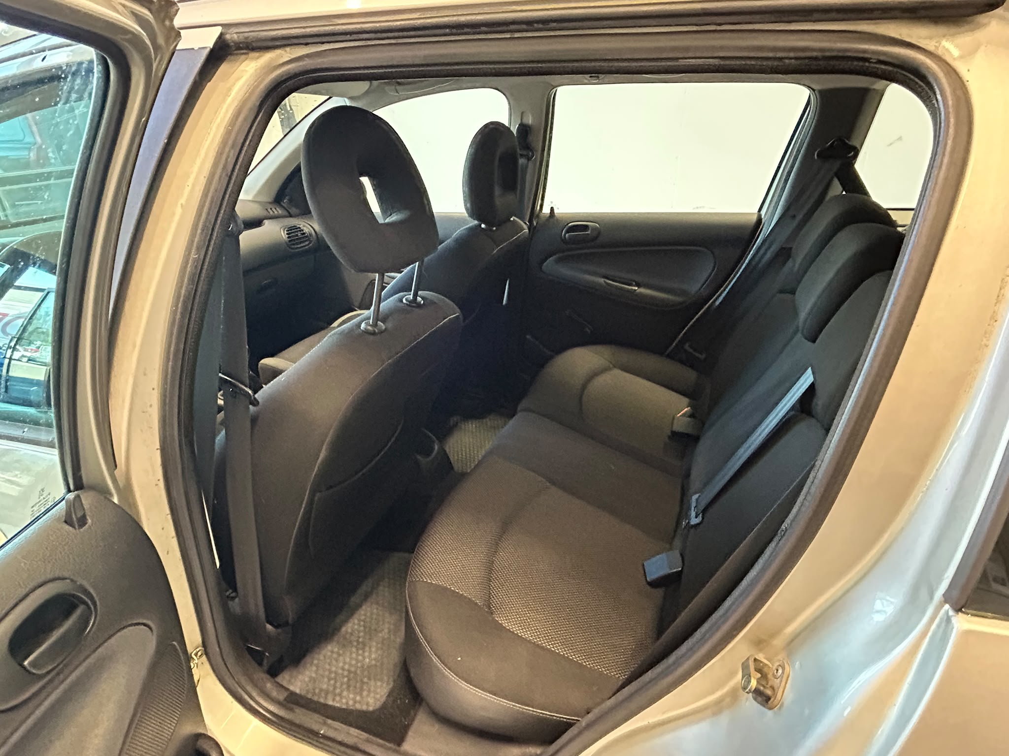 
								Peugeot 206 1,4 Trendy 5ov SW full									