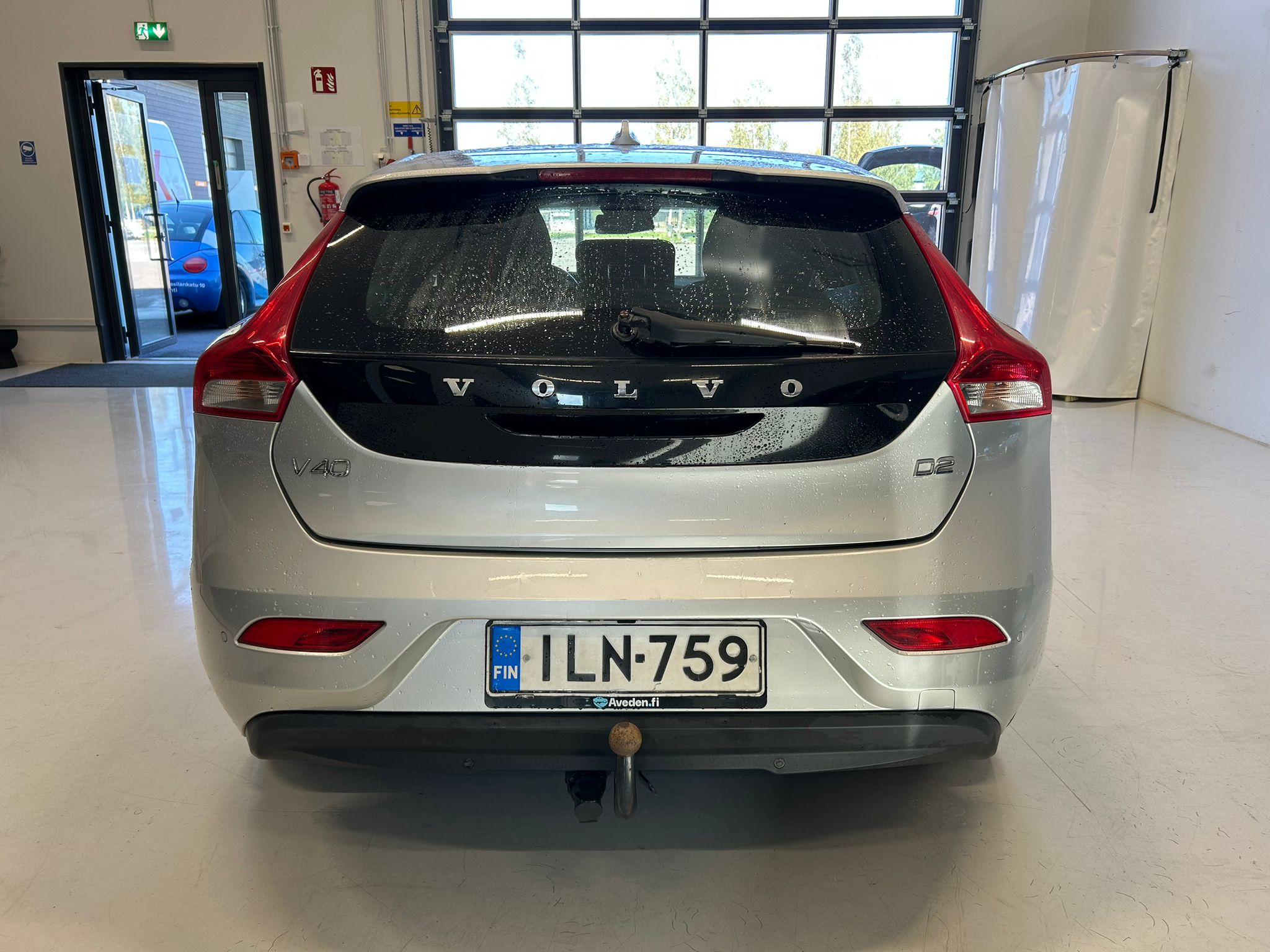 
								Volvo V40 D2 Business aut full									