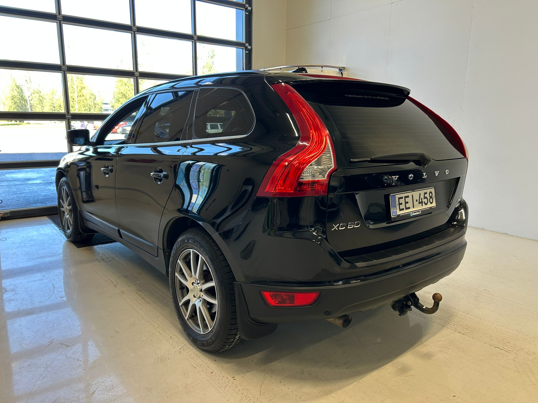 Volvo XC60 D5 2,4D AWD Momentum aut