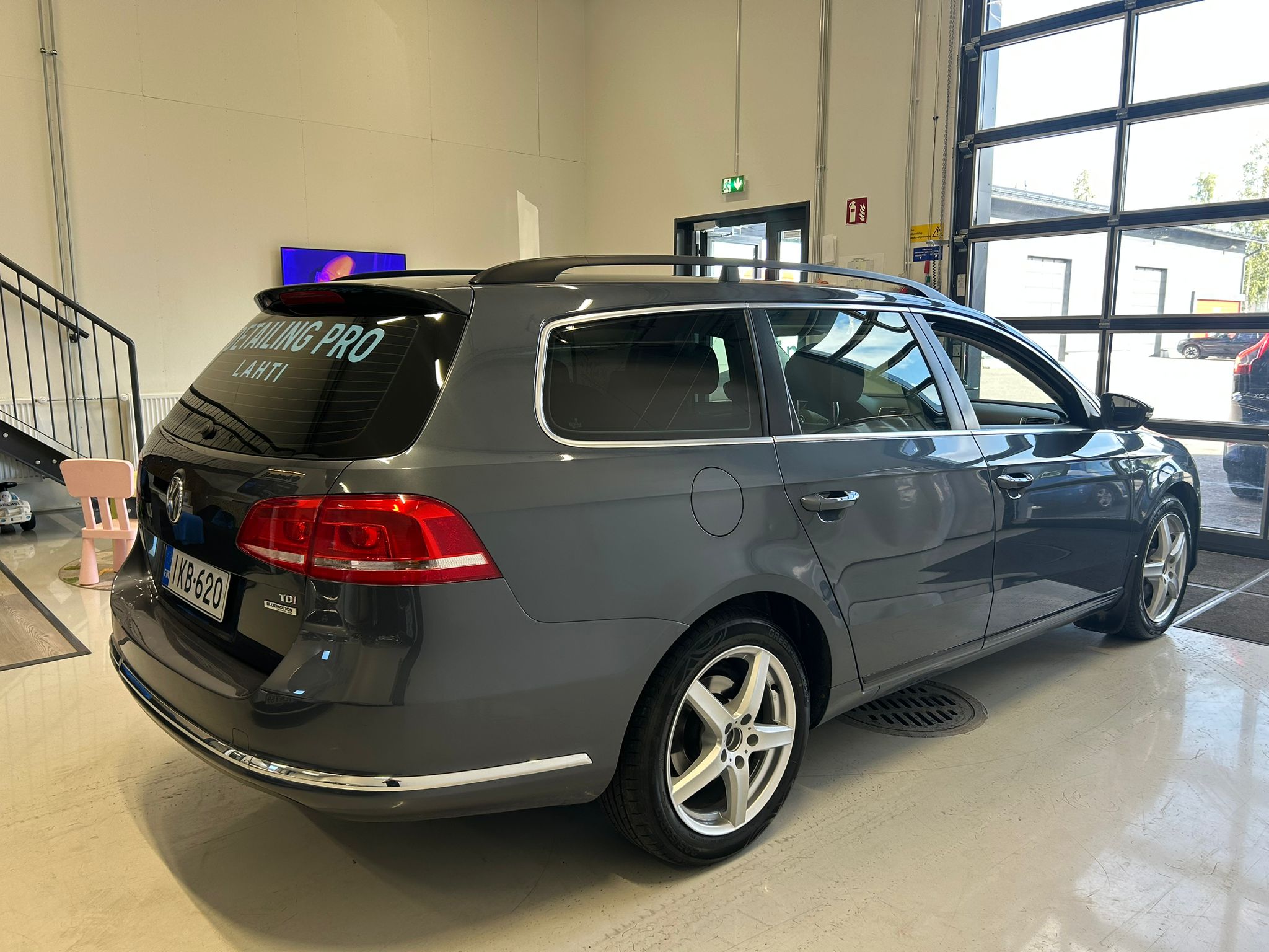 
								Volkswagen Passat Variant Comfortline 1,6 TDI 77 kW (105 hv) BlueMotion Technology full									