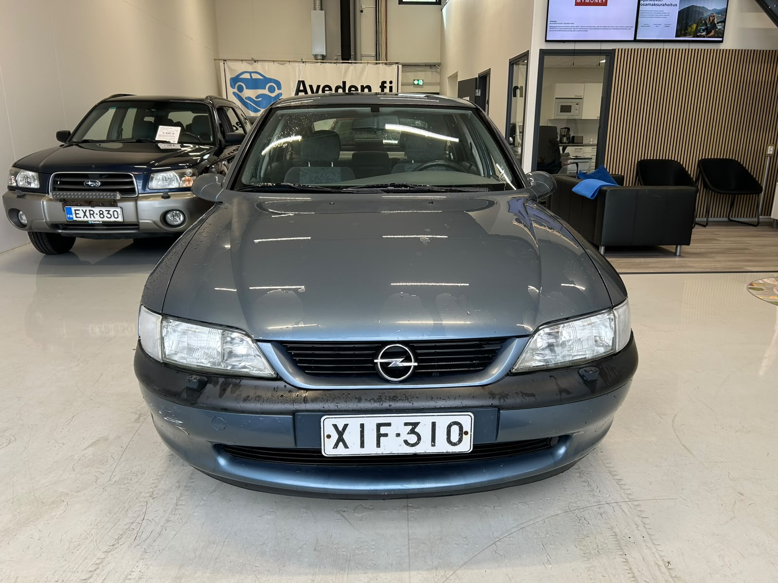 Opel Vectra 1,6i 16V CD ABS 5d