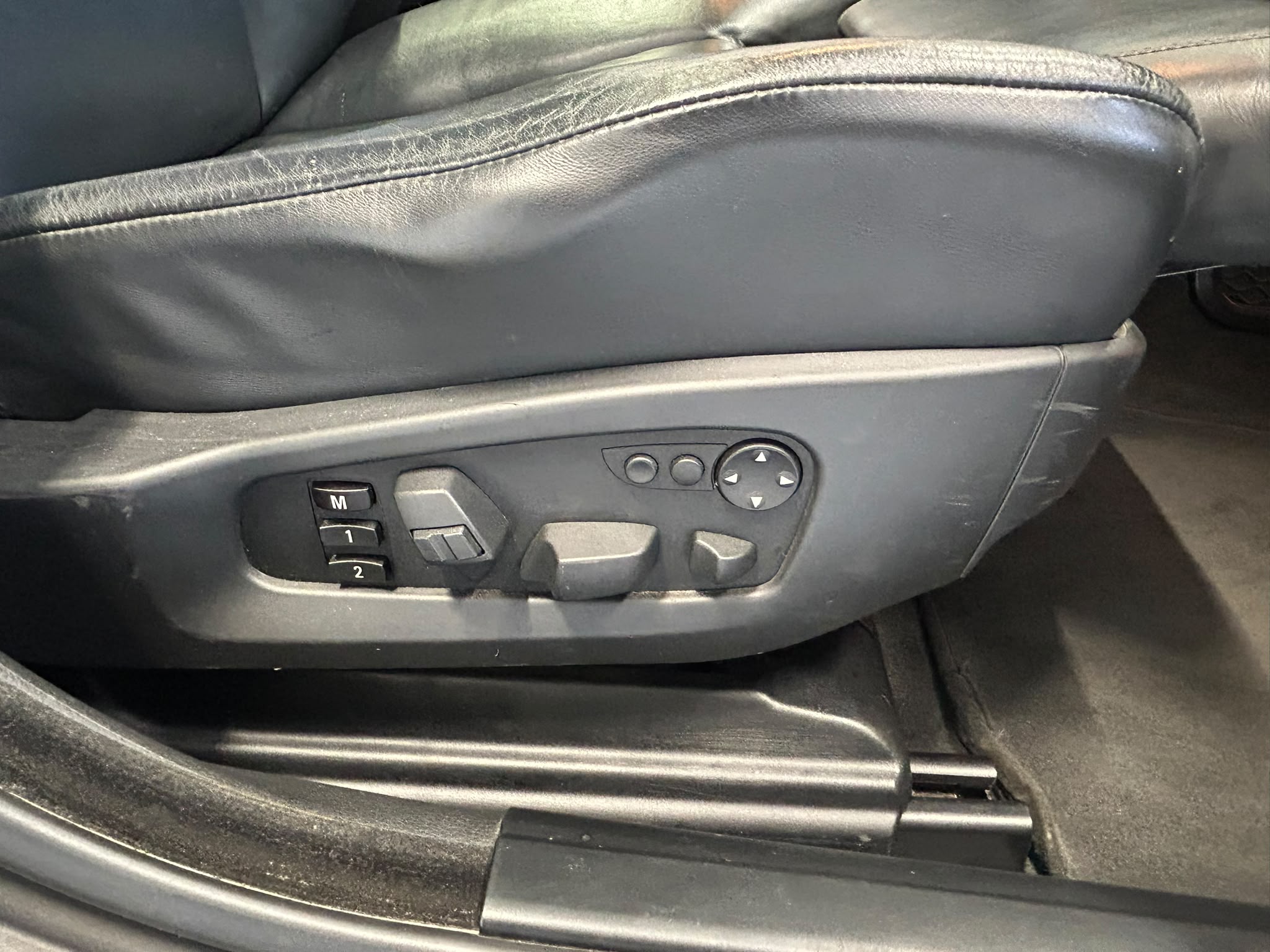 
								BMW 535 E61 Touring LCI full									