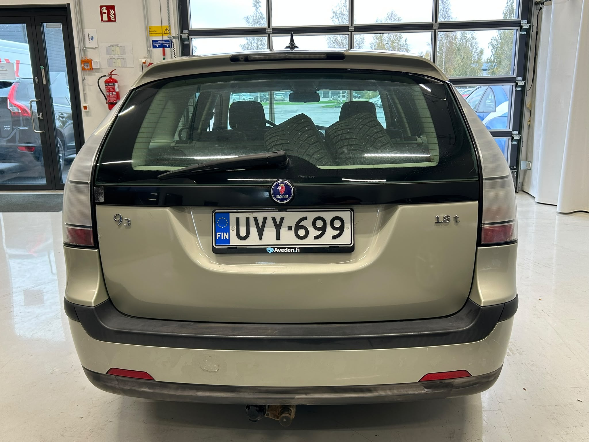 
								Saab 9-3 SportCombi 2.0T full									