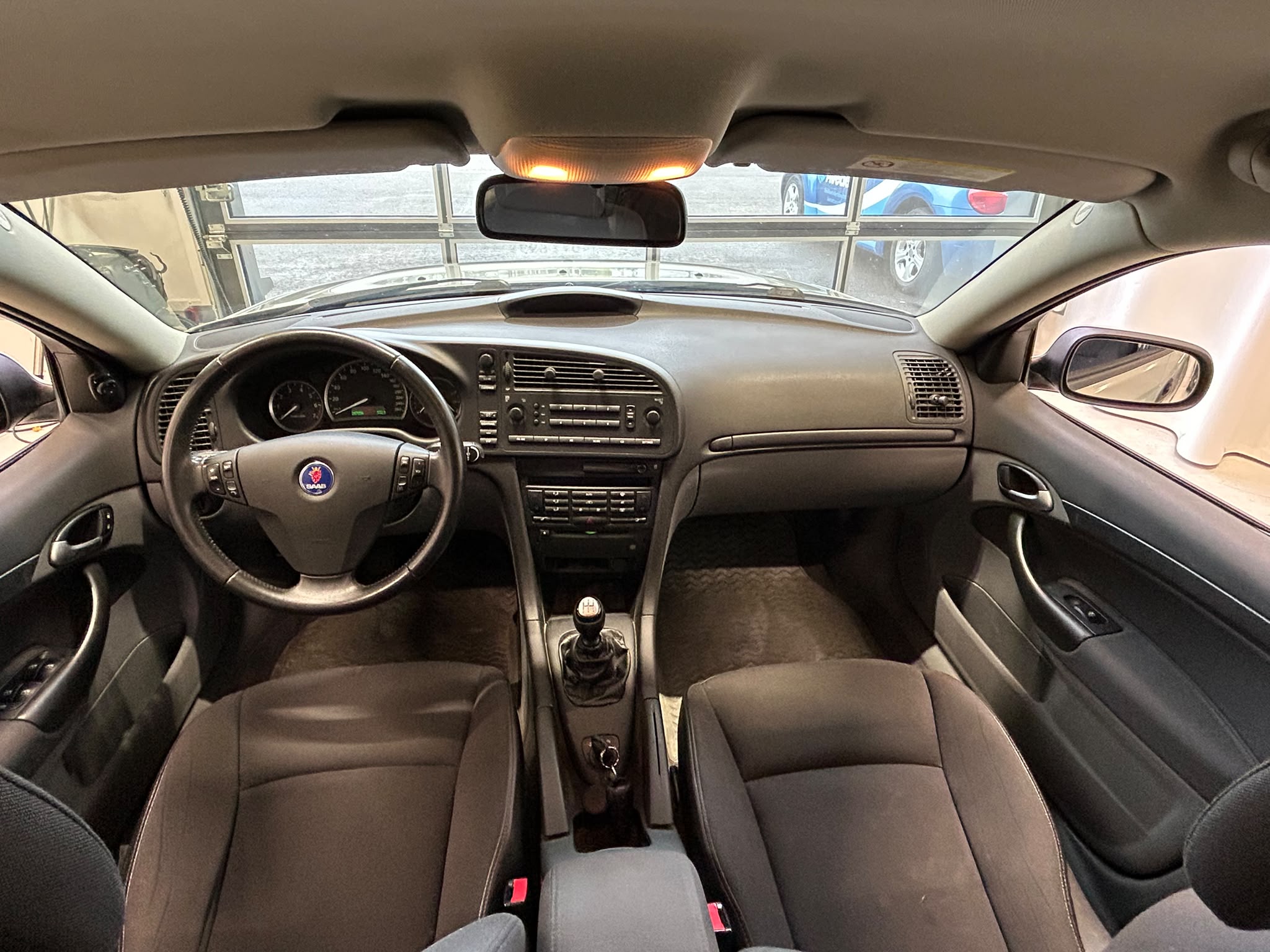 
								Saab 9-3 SportCombi 2.0T full									