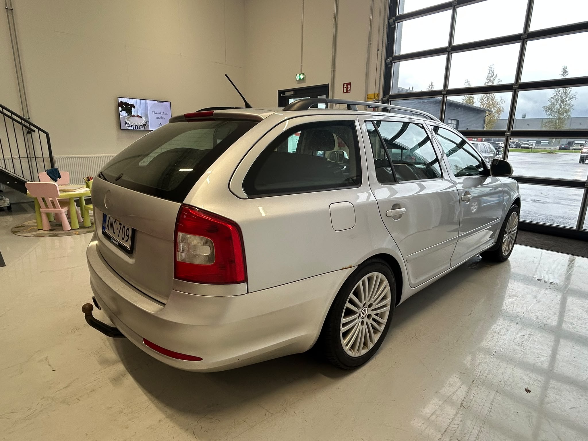 
								Skoda Octavia Combi 1,8 TSI Experience DSG Autom. full									