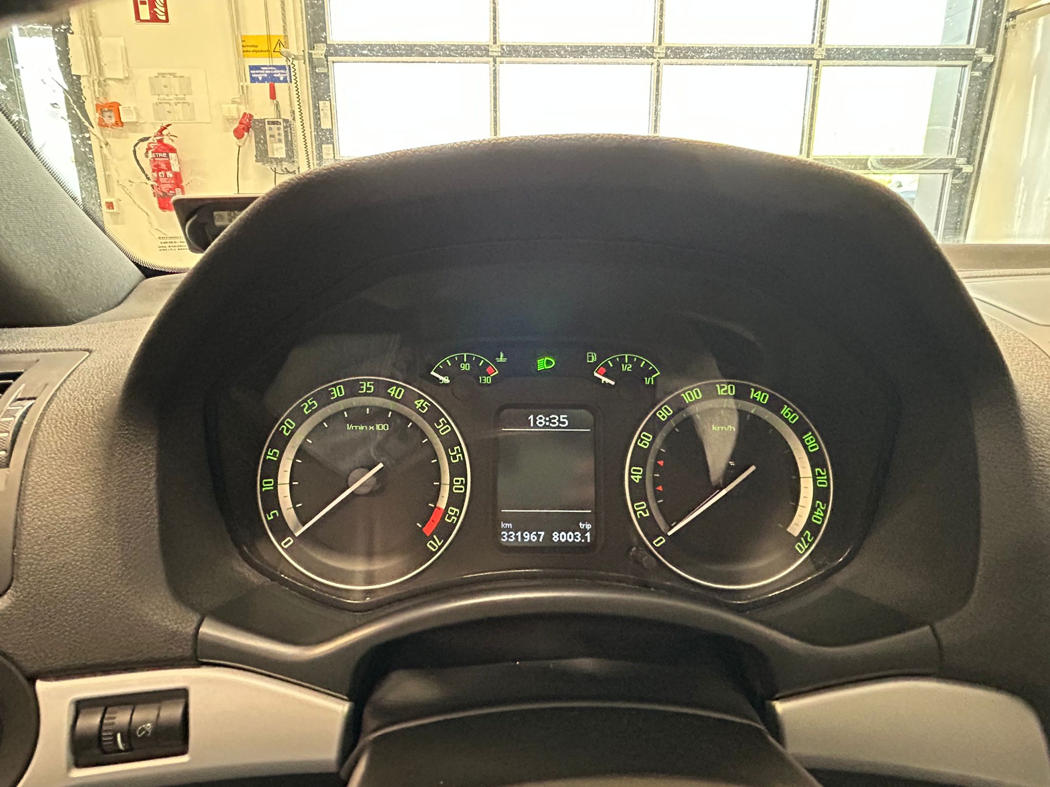
								Skoda Octavia 2,0 TFSI RS full									