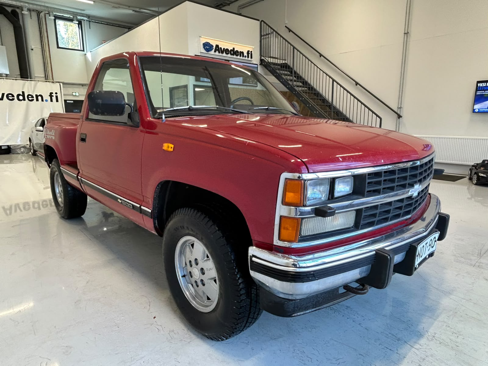 Chevrolet Sportside Chevrolet K1500 Silverrado Sportside 4×4 5,7 V8 EFI