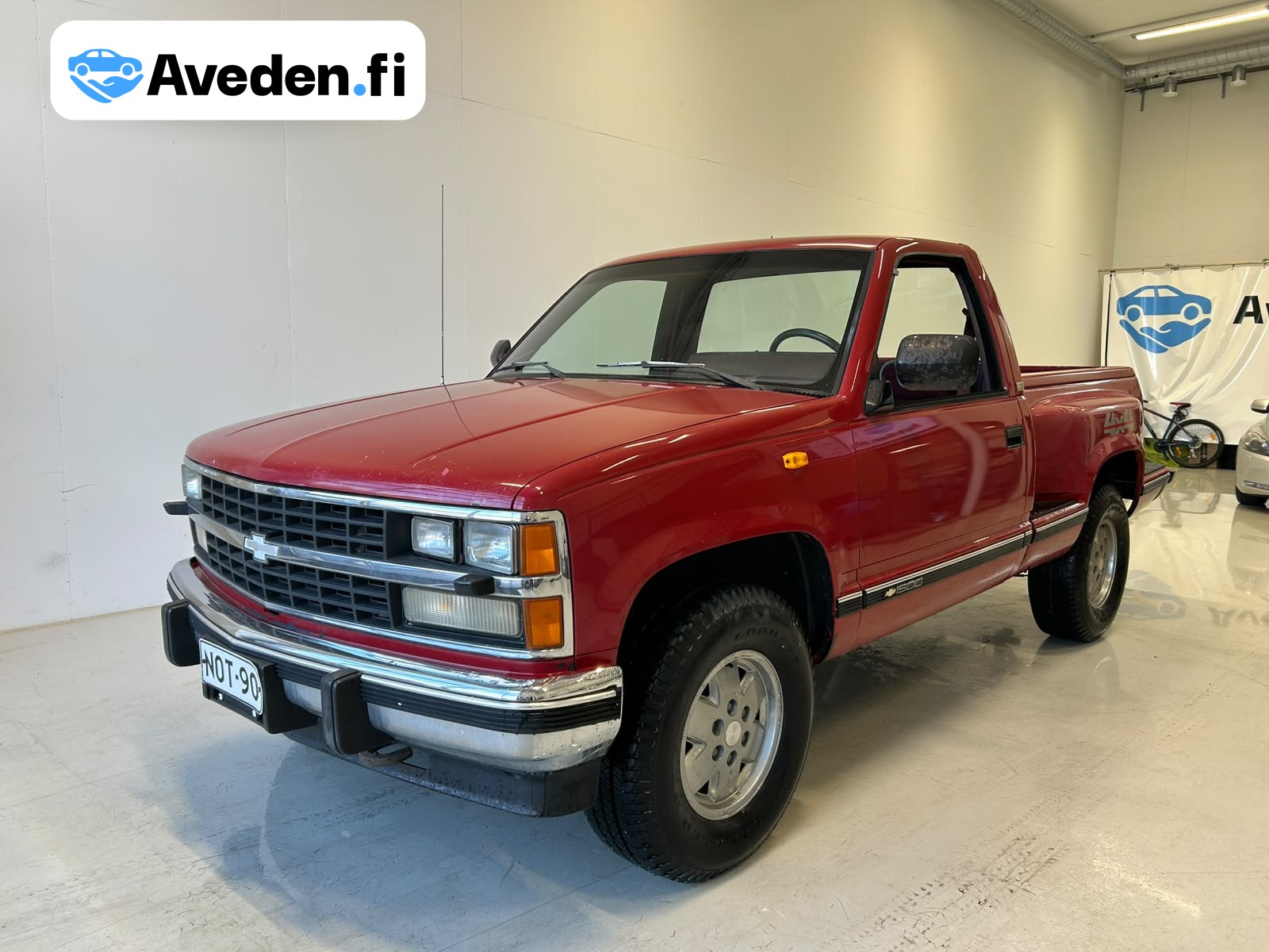 Chevrolet Sportside Chevrolet K1500 Silverrado Sportside 4×4 5,7 V8 EFI