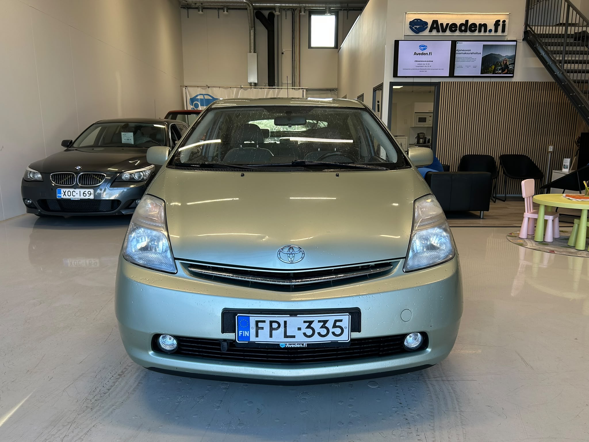Toyota Prius HSD Executive 2 5ov
