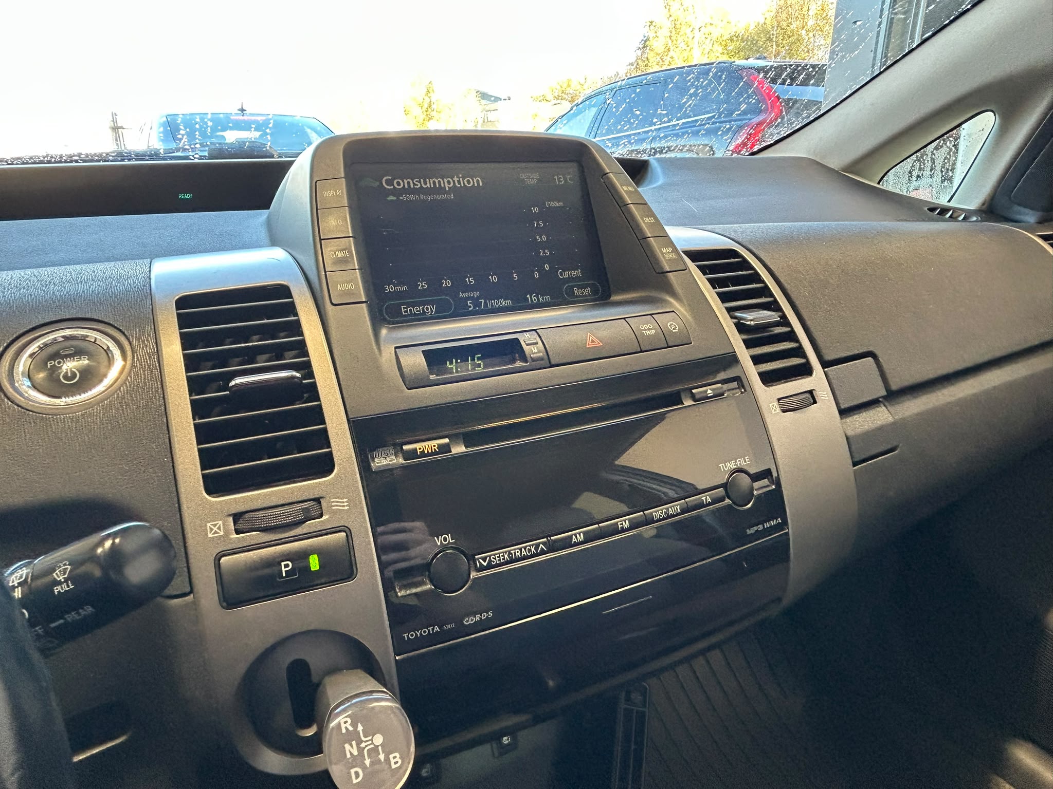 
								Toyota Prius HSD Executive 2 5ov full									