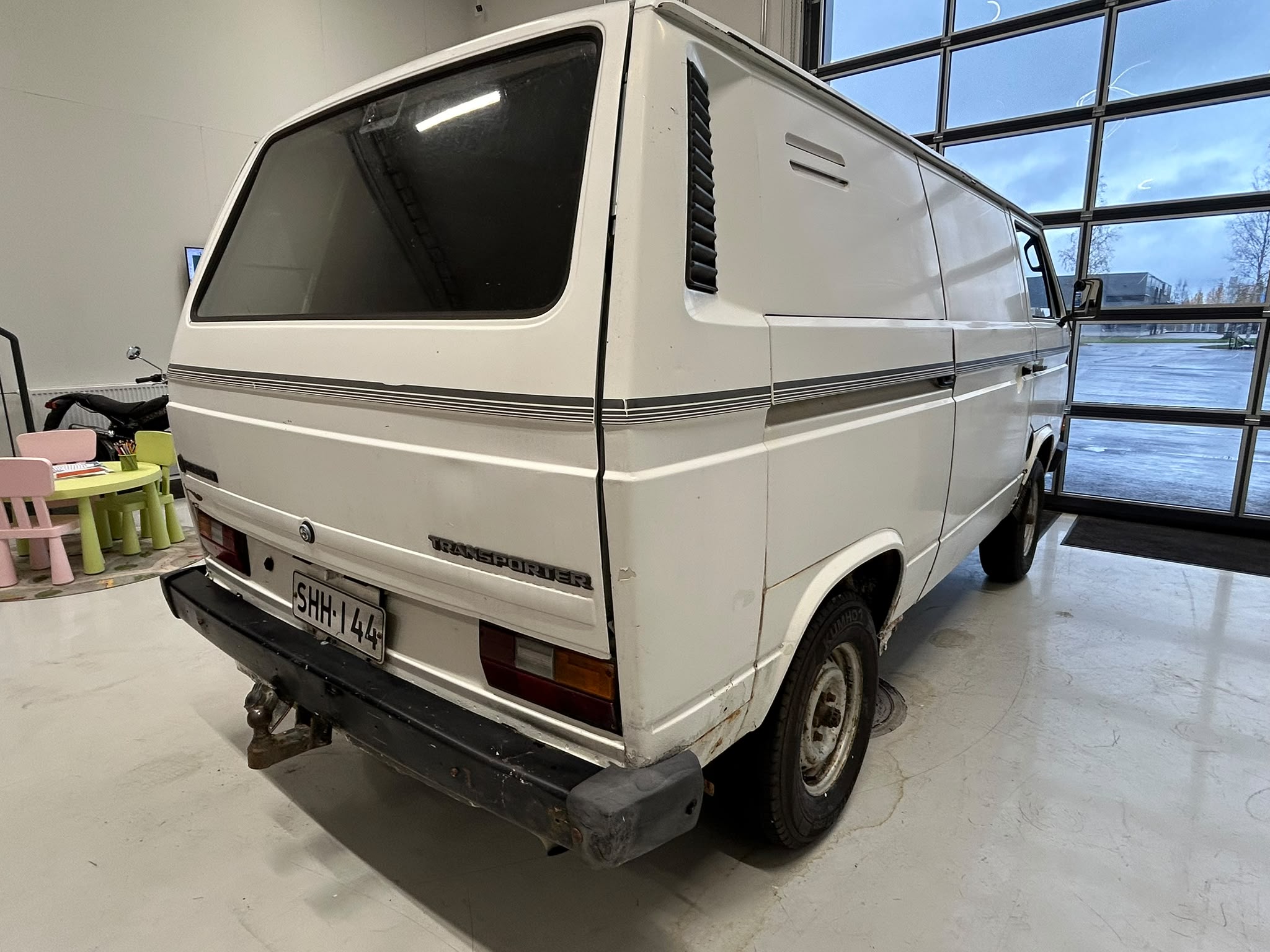 
								Volkswagen Transporter 1.6 TD full									