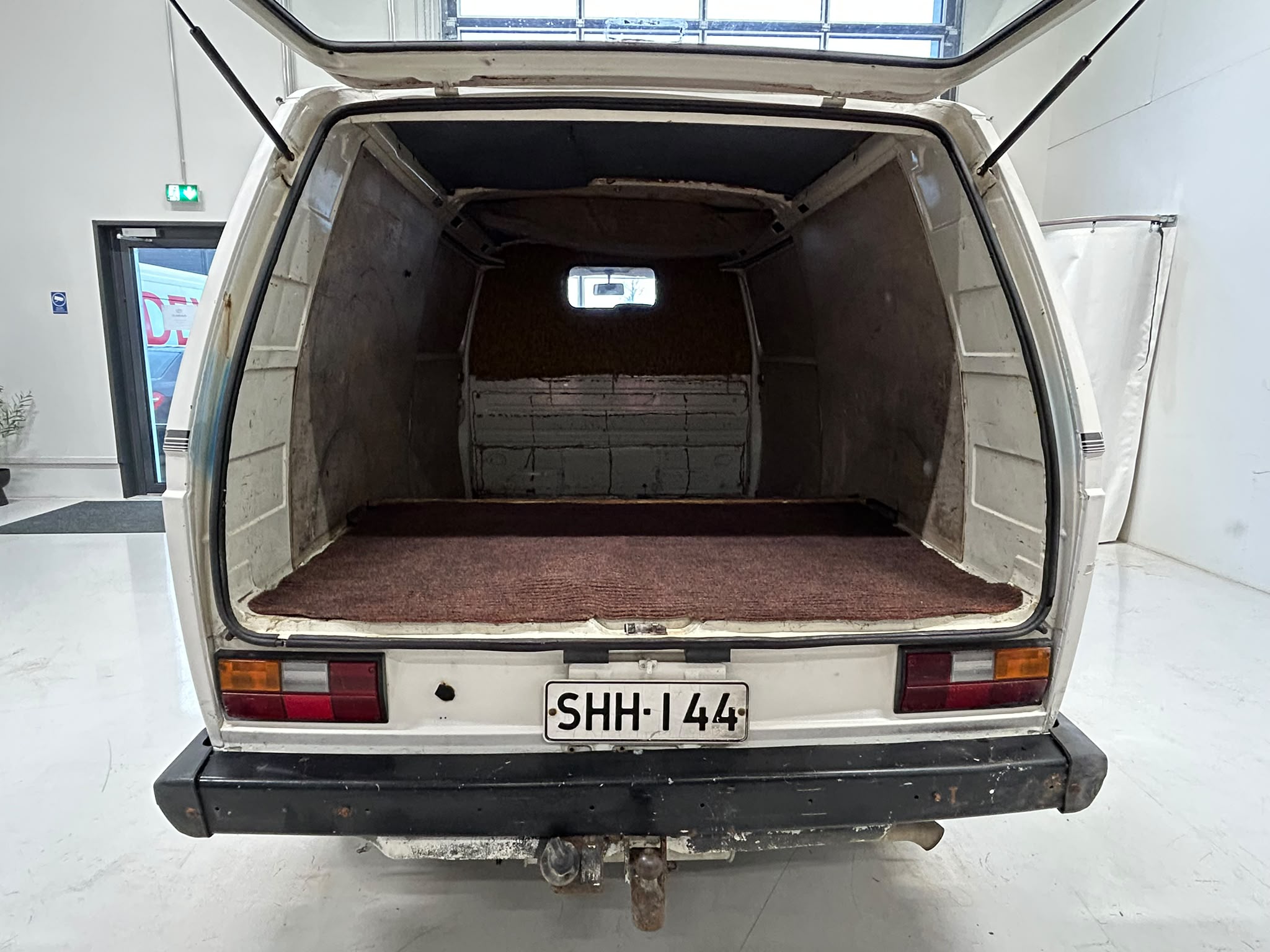 
								Volkswagen Transporter 1.6 TD full									