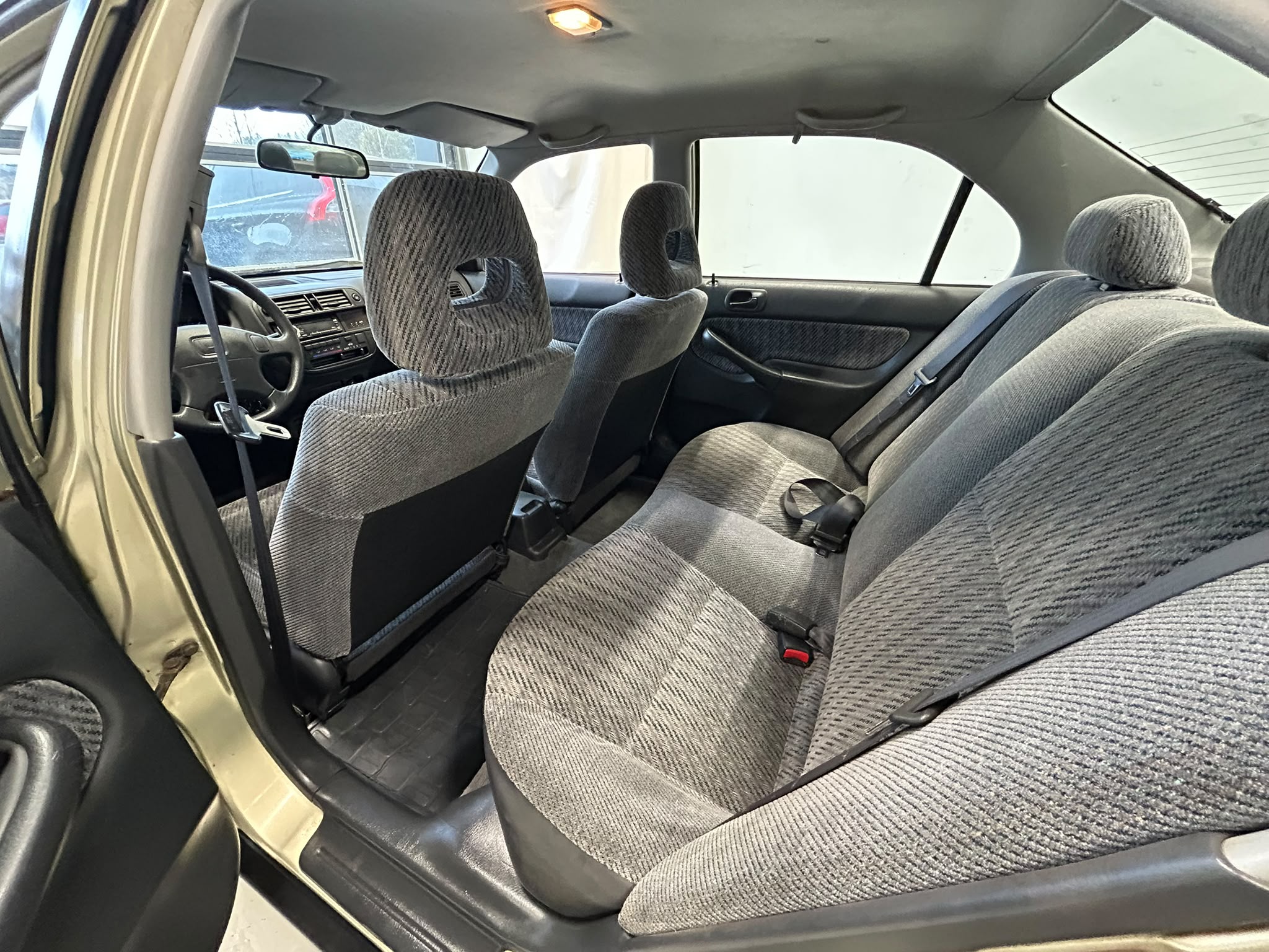 
								Honda Civic 1.4i 4D full									