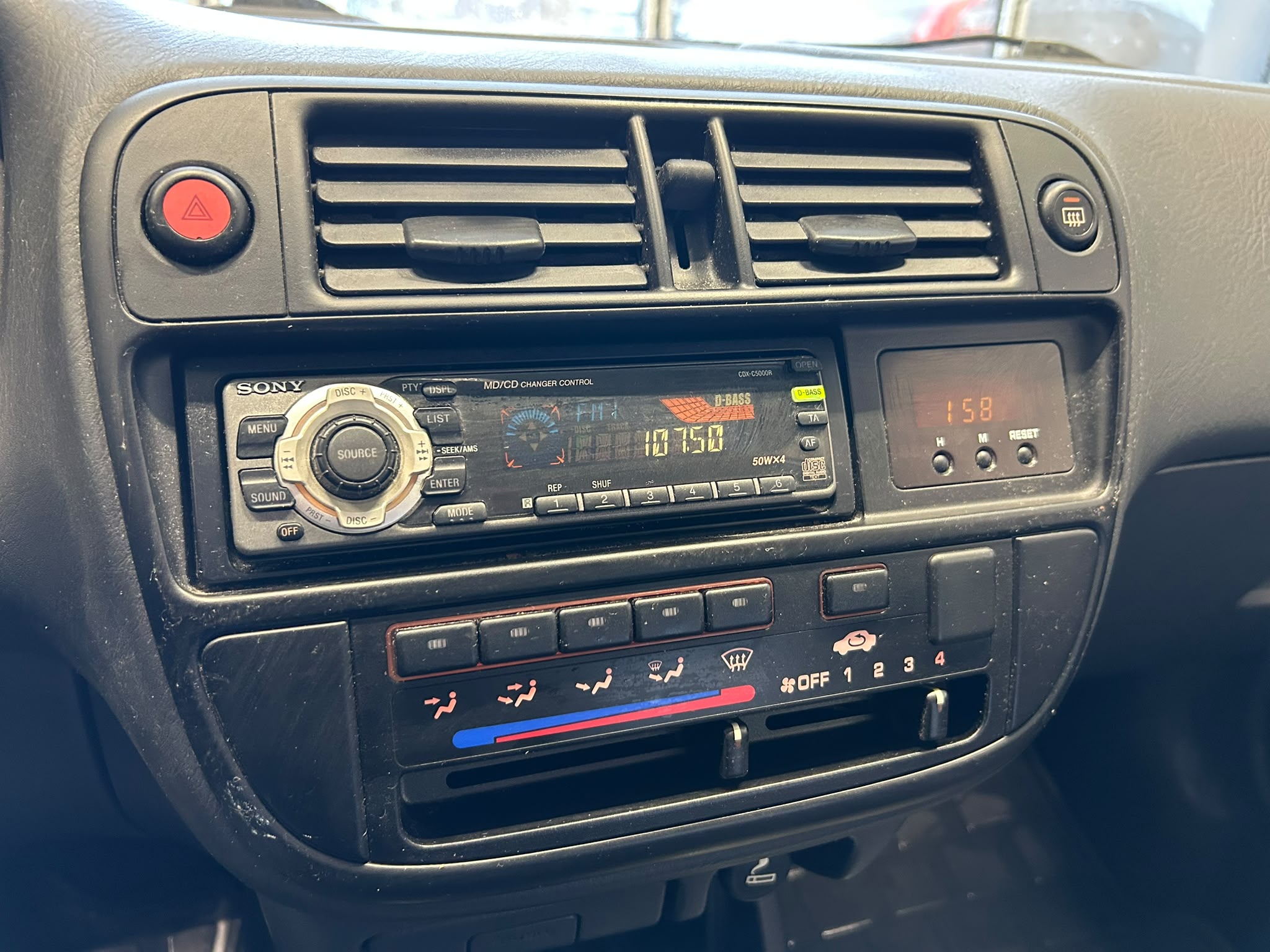 
								Honda Civic 1.4i 4D full									