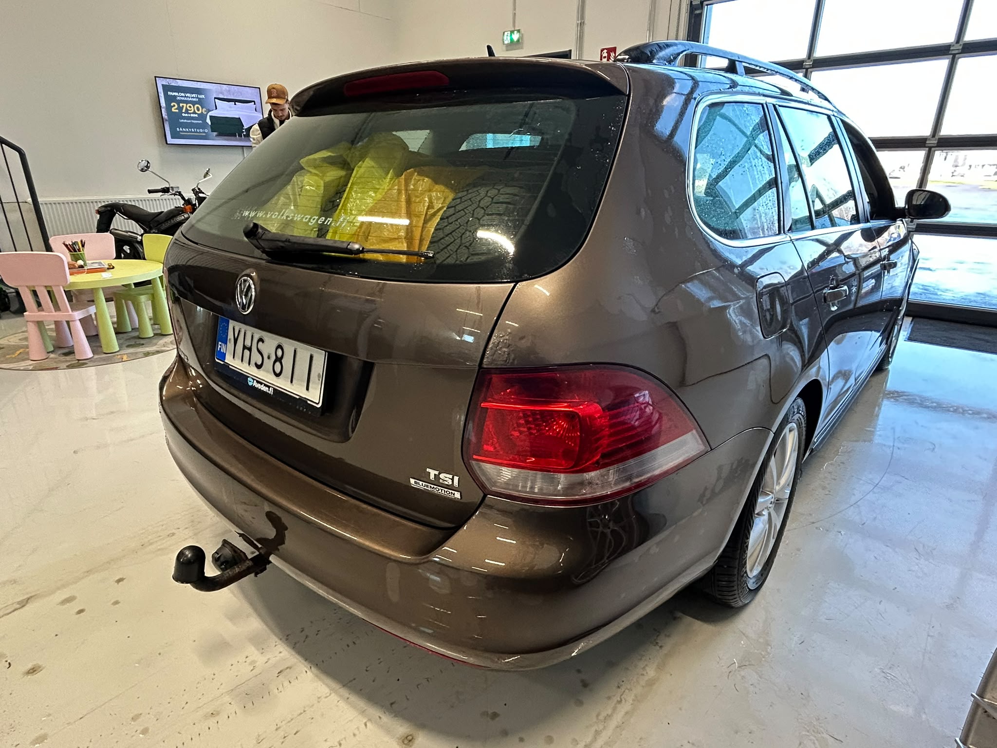 
								Volkswagen Golf Variant Comfortline 1,2 TSI 77 kW (105 hv) Bluemotion Technology full									